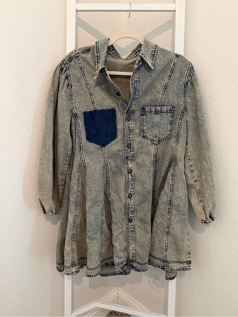 Acid Wash Denim Puff Sleeve Button Front Mini Dress